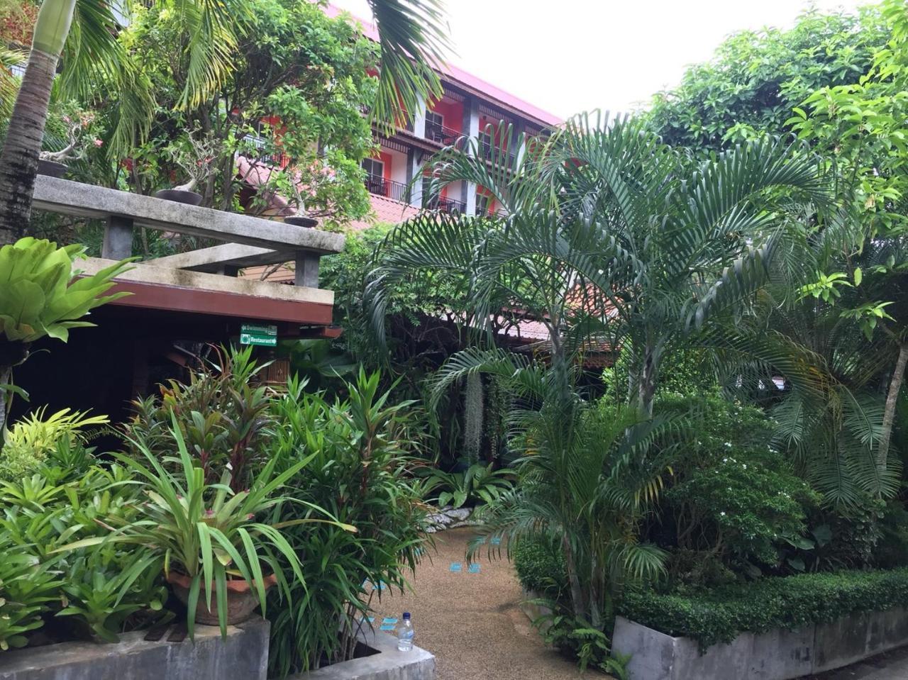 Baan Vanida Garden Resort Karon Eksteriør bilde
